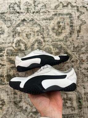 Puma Mostro Leather Low-Top Sneakers White/Black